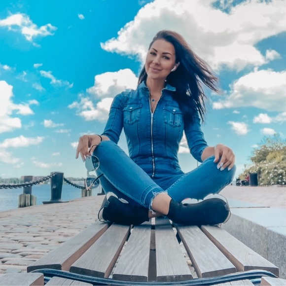 Bebe denim jean jumpsuit - Picture 13 of 14